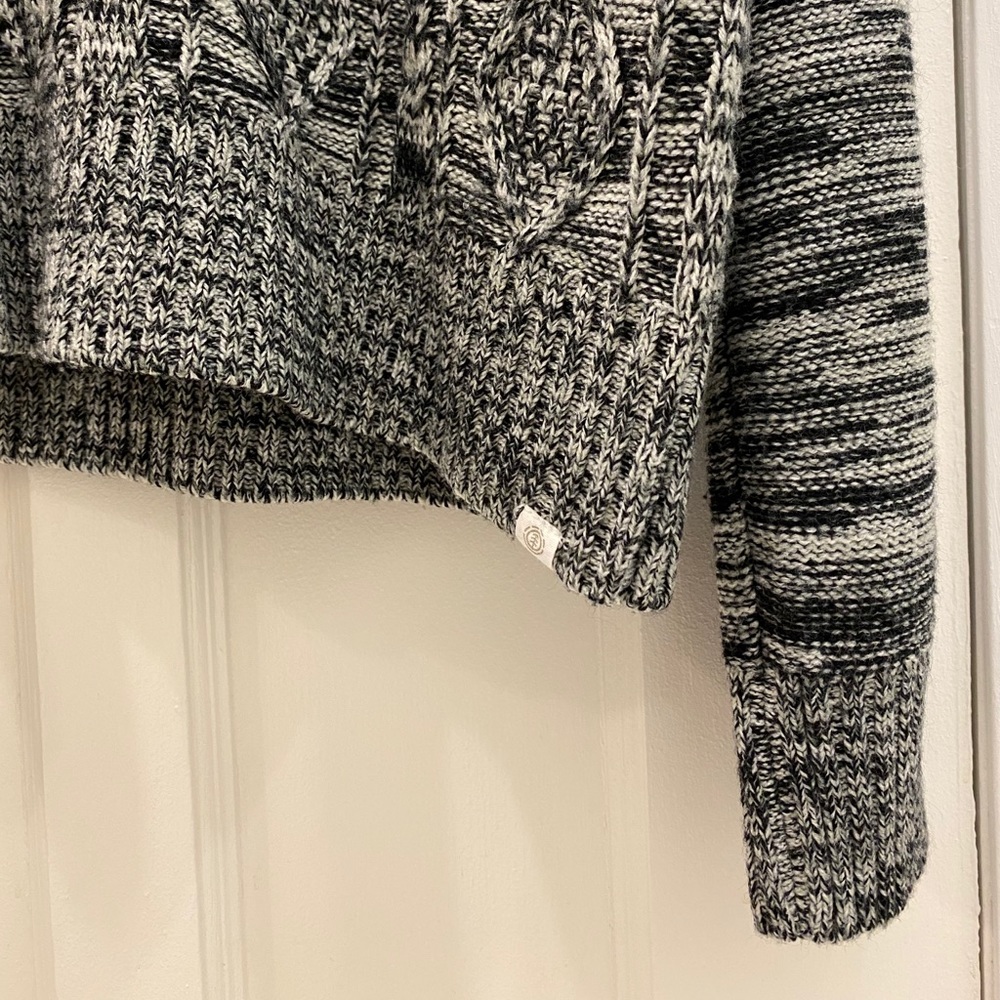 Element knit sweater